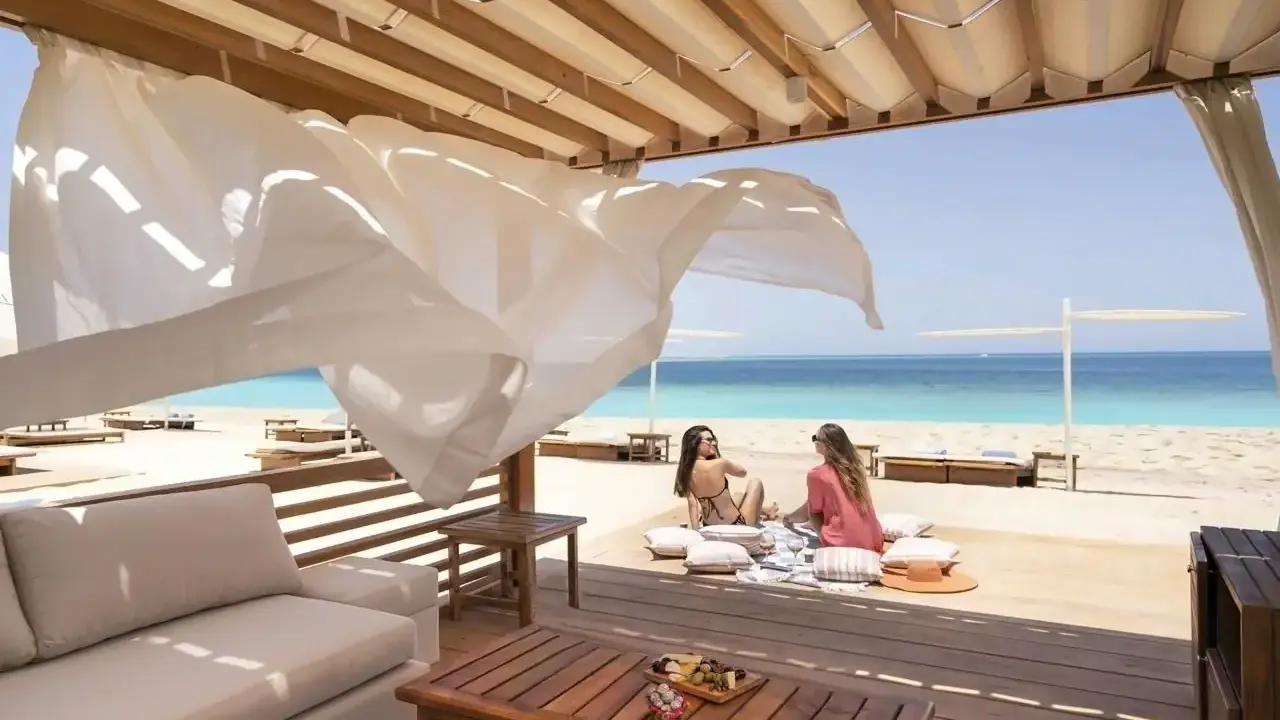 Rixos Premium Magawish Suites & Villas