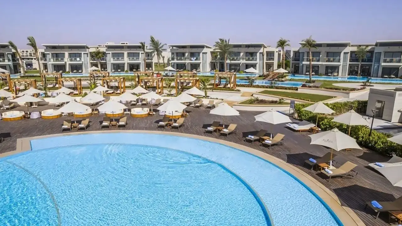 Rixos Premium Magawish Suites & Villas