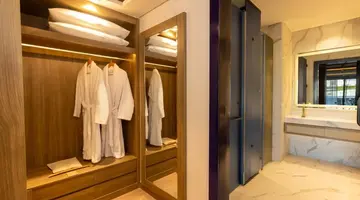 Rixos Radamis Beach hotel