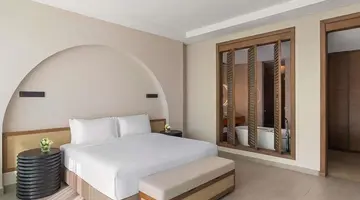 RIXOS THE PALM DUBAI HOTEL AND SUITES