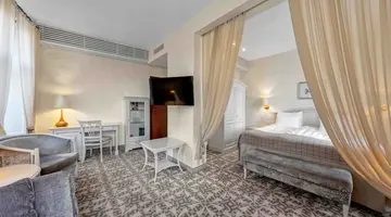 Rixwell Collection Savoy Boutique Hotel
