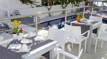 RK Beach Hotel