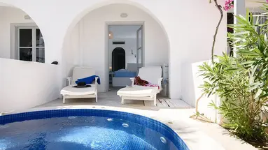 RK Beach Hotel