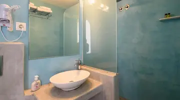 RK Beach Hotel