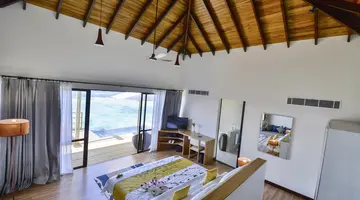 ROBINSON CLUB MALDIVES