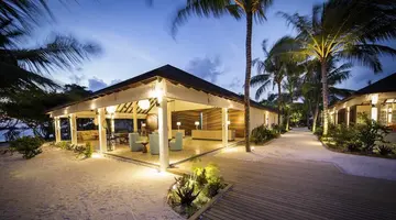 ROBINSON CLUB NOONU