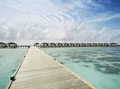 ROBINSON CLUB NOONU