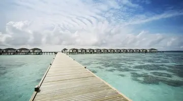 ROBINSON CLUB NOONU