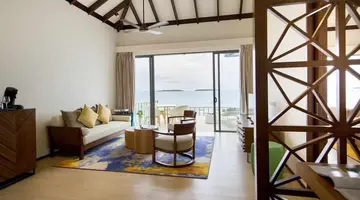 ROBINSON CLUB NOONU