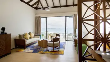 ROBINSON CLUB NOONU