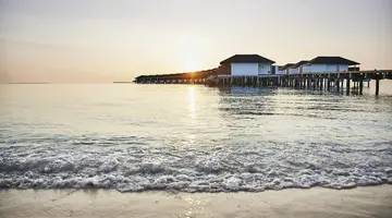 ROBINSON CLUB NOONU
