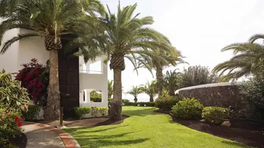 Robinson ESQUINZO PLAYA