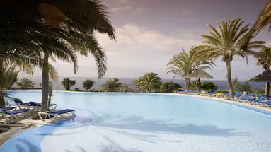 Robinson ESQUINZO PLAYA