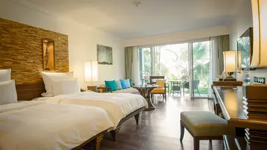 Robinson KHAO LAK