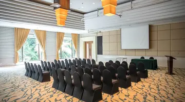Robinson KHAO LAK
