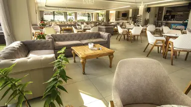 Robolla Beach Aparthotel