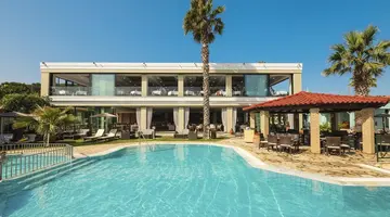 Robolla Beach Aparthotel