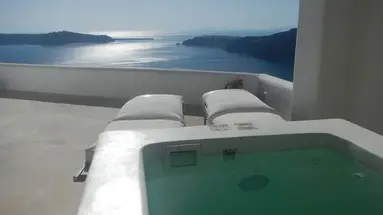 Rocabella Santorini