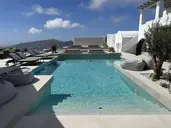 Rocabella Santorini