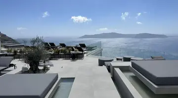 Rocabella Santorini