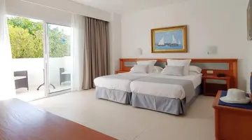 Rocamarina Hotel