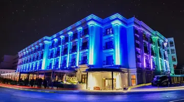 Rocks Hotel & Casino