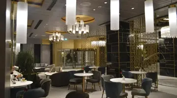 Rocks Hotel & Casino