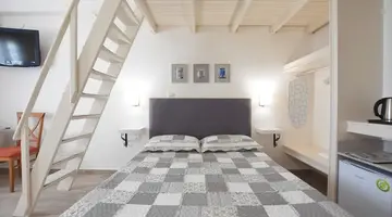 Rodakas Hotel