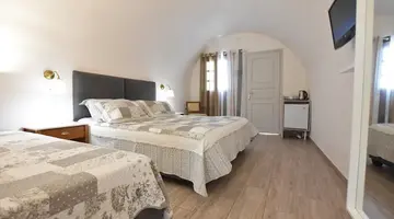 Rodakas Hotel