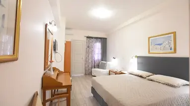 Rodakas Hotel