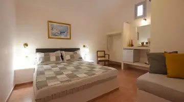 Rodakas Hotel