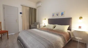 Rodakas Hotel