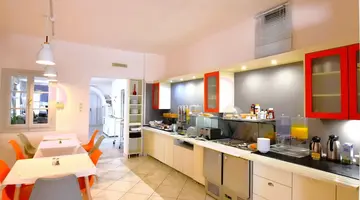 Rodakas Hotel