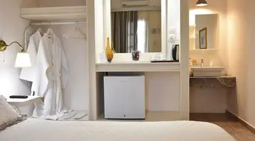 Rodakas Hotel