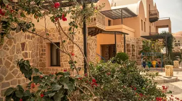 Rohanou Boutique Beach Resort