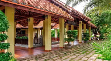 Romana Resort & Spa