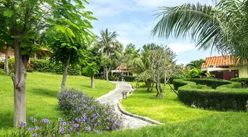 ROMANA RESORT & SPA