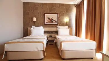 Romance Beach Hotel
