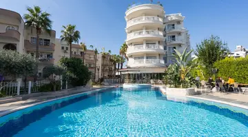 Romance Beach Hotel