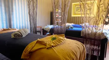 ROMANCE REGENCY CLUB