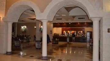 ROMANCE REGENCY CLUB