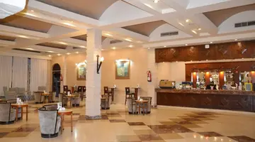ROMANCE REGENCY CLUB