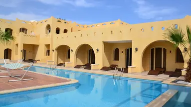 ROMANCE REGENCY CLUB