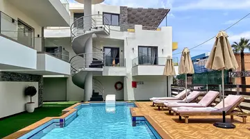 Romanias Apartments