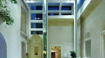 Romano House