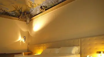 Romano House