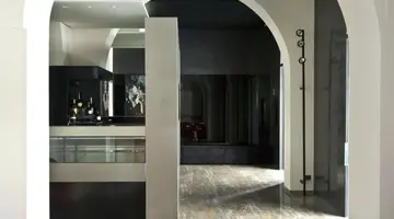 Romano House