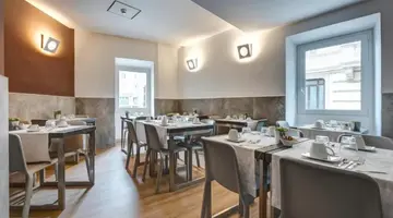 ROME ART HOTEL & ANNEX