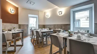 ROME ART HOTEL & ANNEX