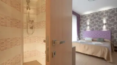 Rome King Suite